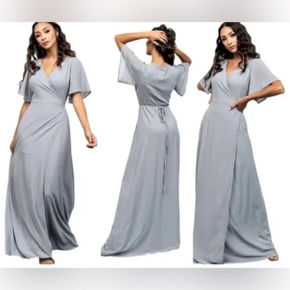 Elegant Gray Wrap Dress - Picture 3 of 8